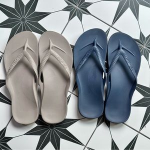 2 Pairs Archie’s Size 44 Flip Flops w/ arch support, Men sz 10, Women 11 - 11.5